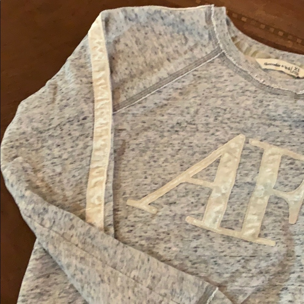 Sweater - Picture 3 of 3